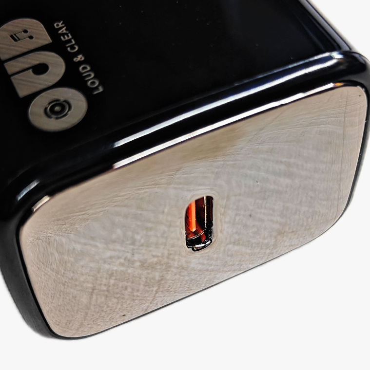 OUD POWER 17 – 40W PD Fast Charger (6 MONTHS GUARANTEE)